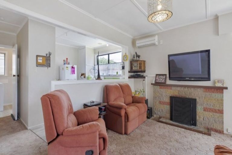 Photo of property in 1/14 Cosgrave Road, Papakura, 2110