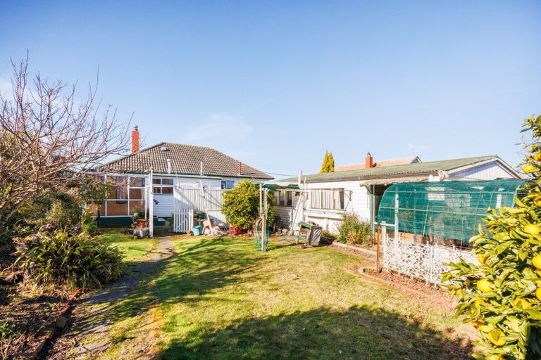 Photo of property in 25 Easton Street, Foxton, 4814