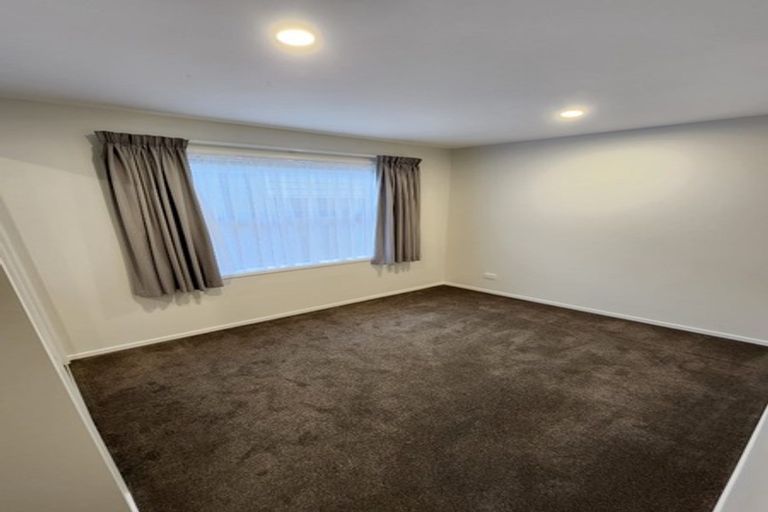 Photo of property in 9a Pakaraka Drive, Papakura, 2110