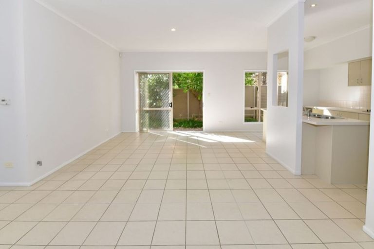 Photo of property in 69 Nautilus Drive, Gulf Harbour, Whangaparaoa, 0930