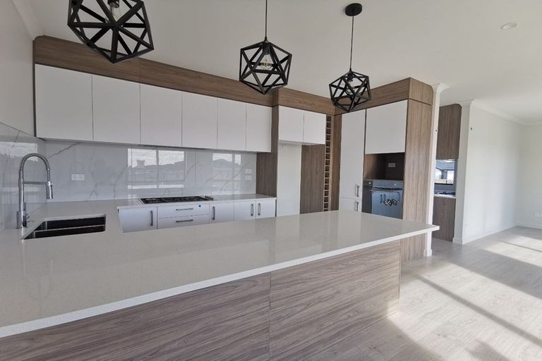 Photo of property in 27 Greenan Drive, Flat Bush, Auckland, 2019