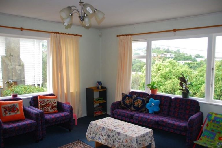 Photo of property in 127 Broderick Road, Johnsonville, Wellington, 6037