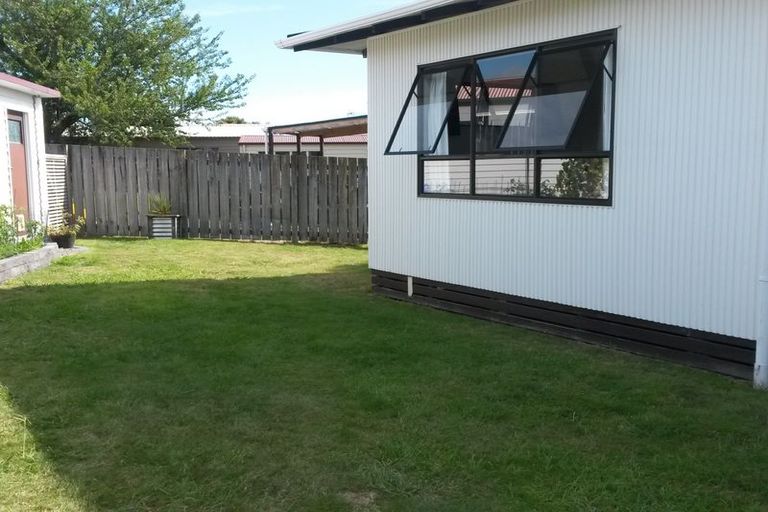 Photo of property in 18 Newberry Place, Richmond Heights, Taupo, 3330
