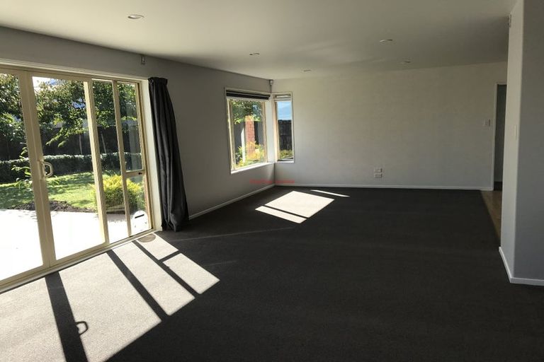 Photo of property in 131 Mcmurdo Street, Tinwald, Ashburton, 7700