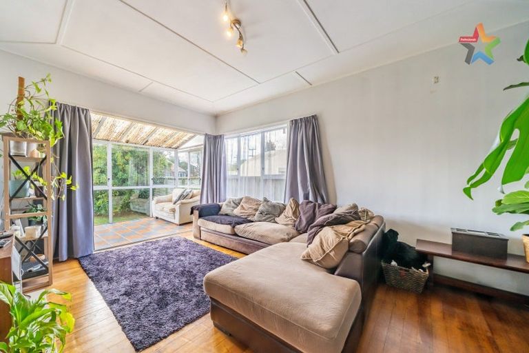 Photo of property in 38 Hall Crescent, Epuni, Lower Hutt, 5011