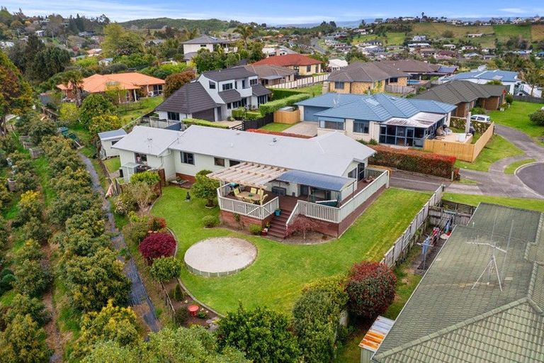 Photo of property in 26 Highcroft Place, Welcome Bay, Tauranga, 3112