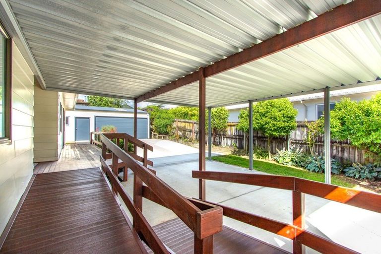 Photo of property in 102 Homedale Street, Pukehangi, Rotorua, 3015