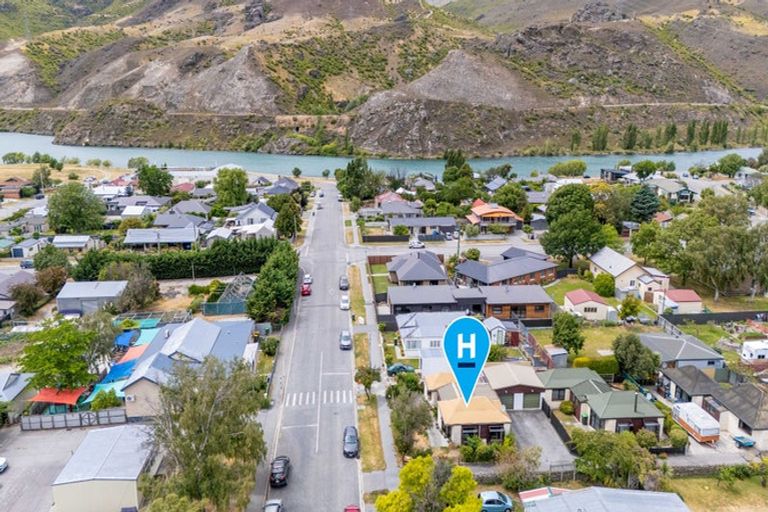 Photo of property in 20a Molyneux Avenue, Cromwell, 9310