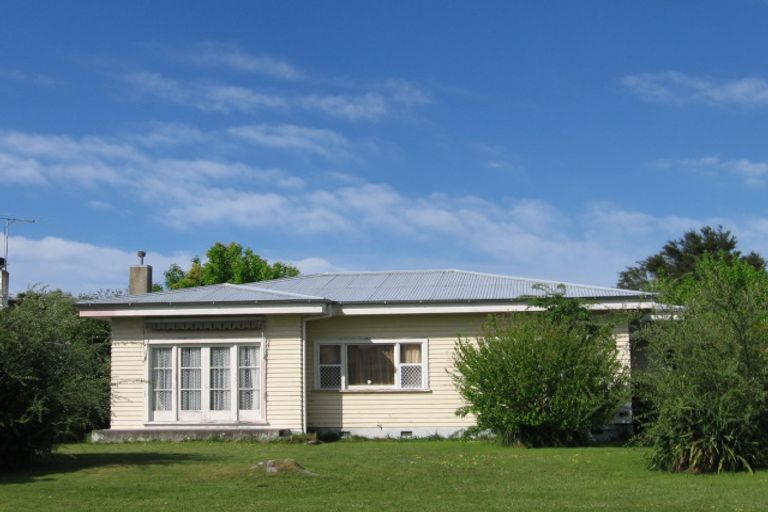 Photo of property in 16 Cochrane Street, Elgin, Gisborne, 4010