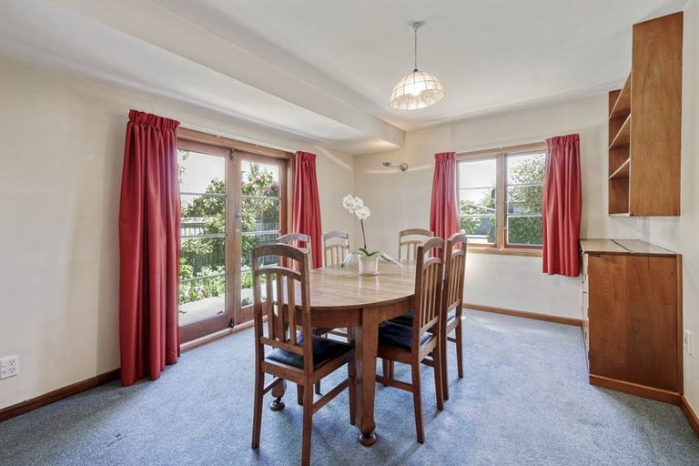 Photo of property in 130 Jeffreys Road, Strowan, Christchurch, 8052