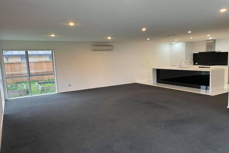 Photo of property in 9 Jarnac Boulevard, Yaldhurst, Christchurch, 8042