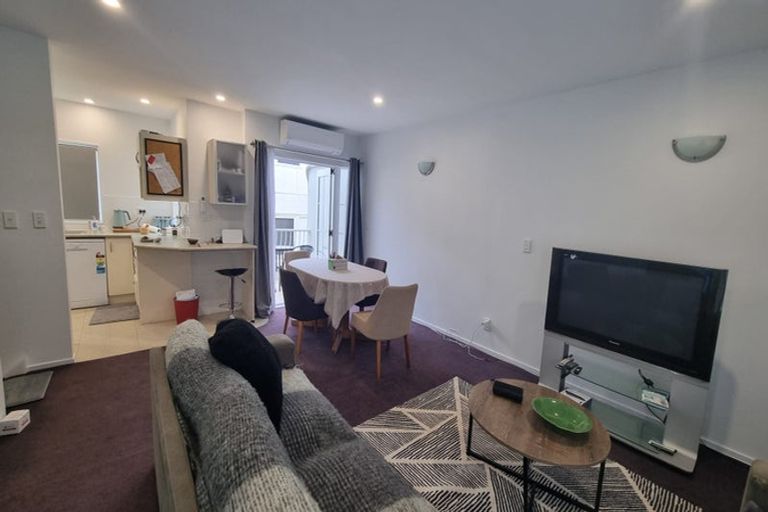 Photo of property in 8/142 Ghuznee Street, Te Aro, Wellington, 6011