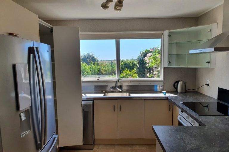 Photo of property in 15 Meadowbrook Drive, Cloverlea, Palmerston North, 4412