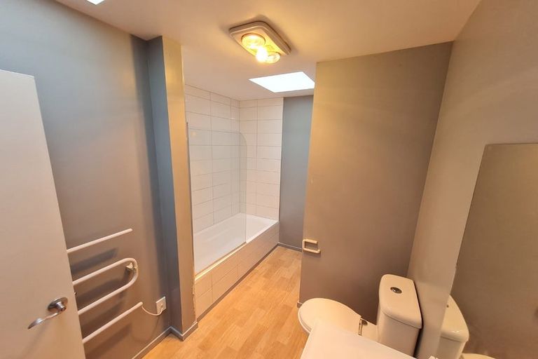 Photo of property in 2/75 Burke Street, Addington, Christchurch, 8024