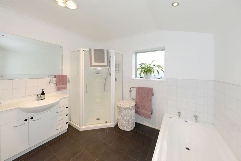 Photo of property in 12 Savage Street, Kainga, Christchurch, 8083