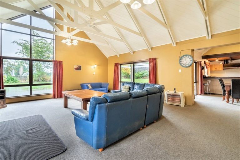 Photo of property in 115 Flora Road East, Makarewa, Invercargill, 9876