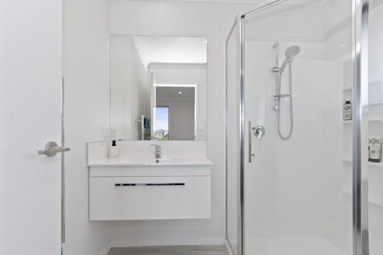 Photo of property in 9 Tamapahore Boulevard, Papamoa Beach, Papamoa, 3118