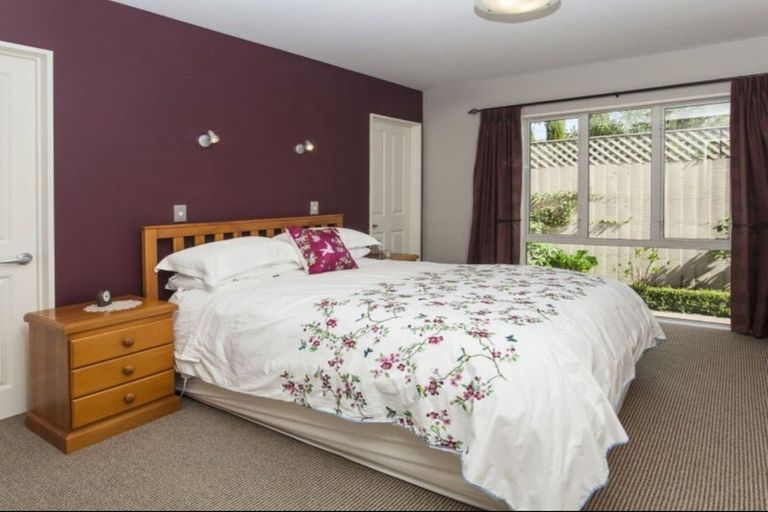 Photo of property in 36a Taylors Avenue, Bryndwr, Christchurch, 8052