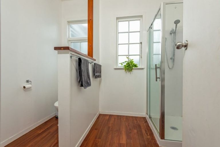 Photo of property in 1006 Tremaine Avenue, Roslyn, Palmerston North, 4414