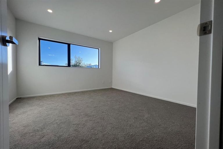 Photo of property in 51 Kairakau Street, Papakura, 2110