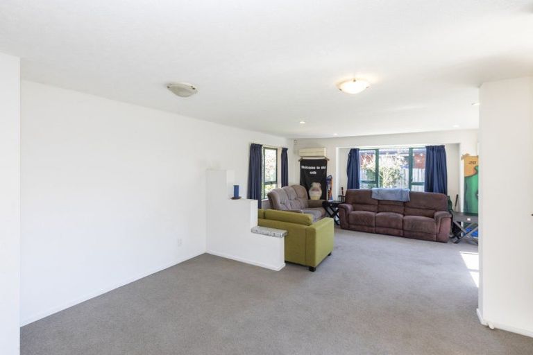 Photo of property in 141 Lincoln Road, Addington, Christchurch, 8024