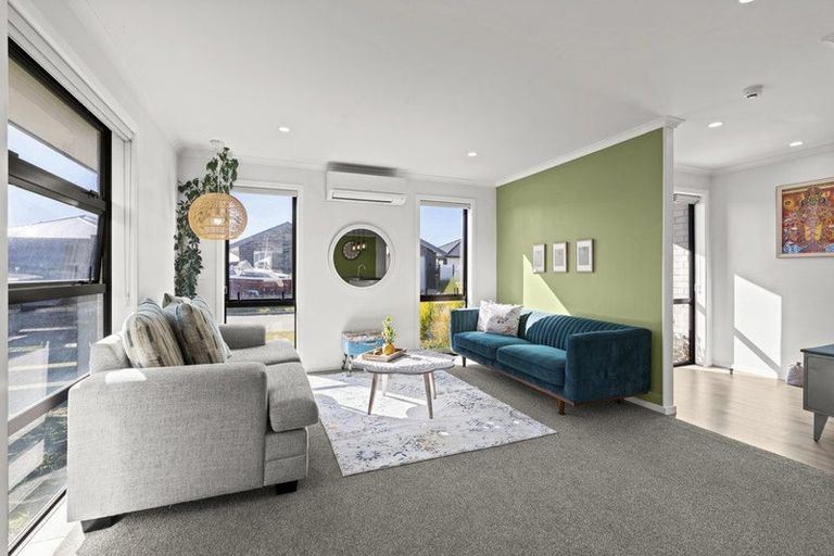 Photo of property in 5 Gallantry Lane, Halswell, Christchurch, 8025