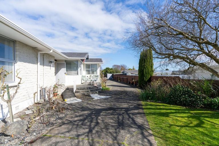 Photo of property in 4 Burn Street, Levin, 5510