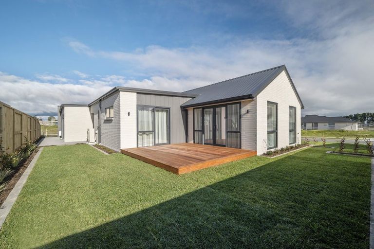 Photo of property in 99 Harakeke Drive, Wharewaka, Taupo, 3330