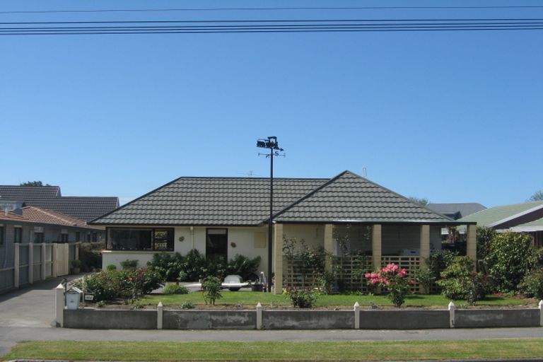 Photo of property in 408 Harewood Road, Bishopdale, Christchurch, 8053