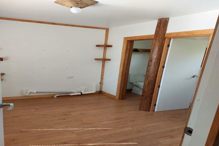 Photo of property in 26 Porterfield Street, Macandrew Bay, Dunedin, 9014