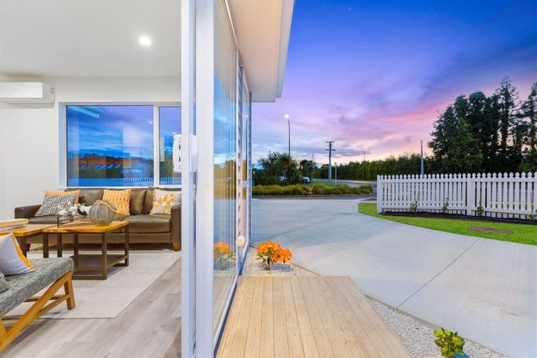 Photo of property in 1 Riverhead Point Drive, Riverhead, 0820