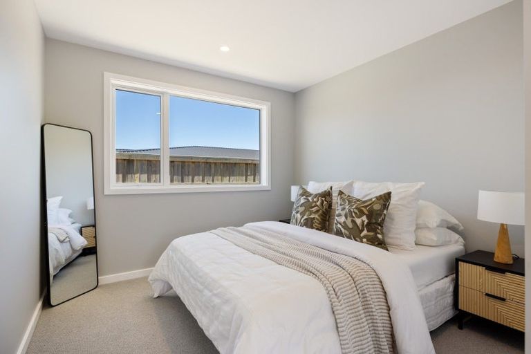 Photo of property in 27 Plover Avenue, Amberley, 7410