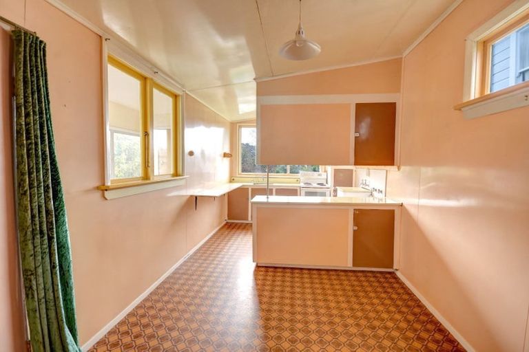 Photo of property in 18 Galloway Street, Mornington, Dunedin, 9011