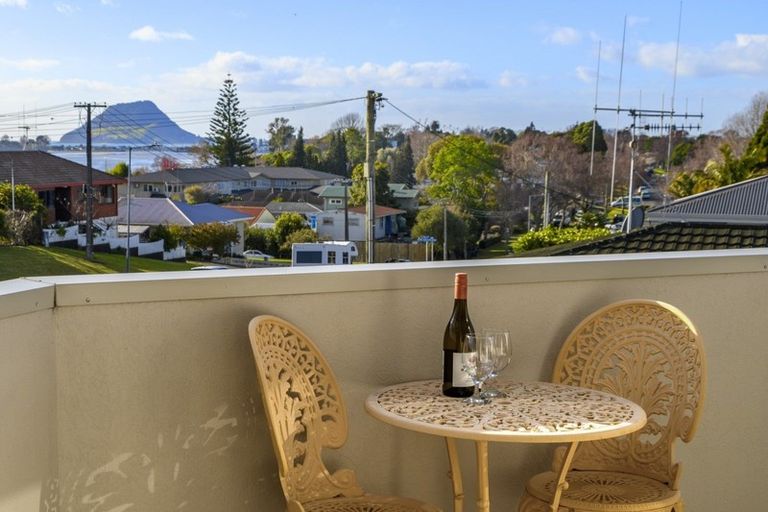 Photo of property in 128 Edgecumbe Road, Tauranga South, Tauranga, 3112