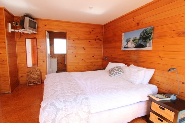 Photo of property in 550 Matarangi Drive, Matarangi, Whitianga, 3592