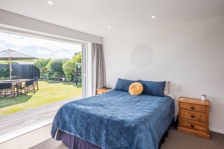 Photo of property in 53 Rimu Street, Waikanae, 5036