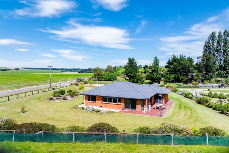 Photo of property in 425 Grange Hill Road, Makareao, Palmerston, 9483