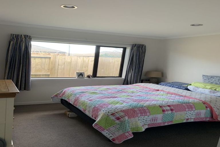 Photo of property in 37 Piwakawaka Court, Rototuna North, Hamilton, 3210