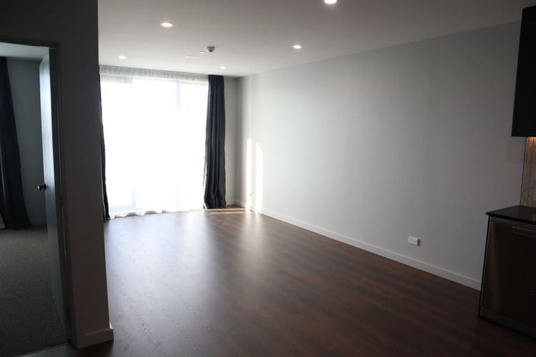 Photo of property in 404/2 Launch Road, Hobsonville, Auckland, 0616