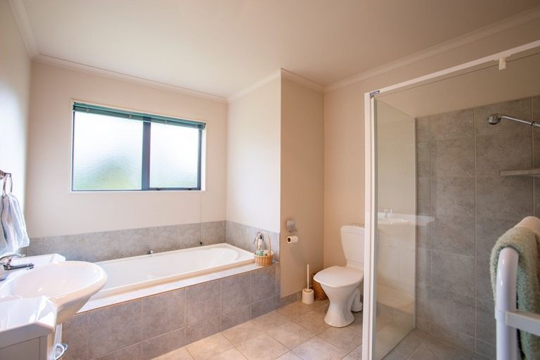 Photo of property in 15 Guinane Street, Dannevirke, 4930