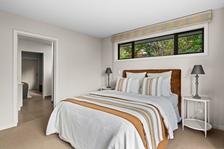 Photo of property in 9b Gillean Street, Havelock North, 4130