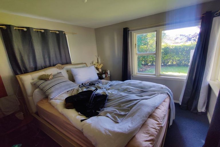 Photo of property in 20 Farquhars Road, Redwood, Christchurch, 8051