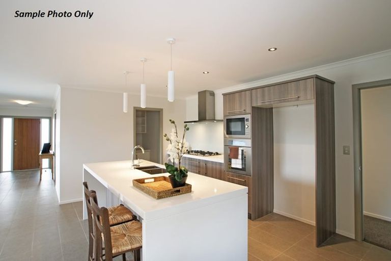 Photo of property in 5 Greenhill Crescent, Pakuranga, Auckland, 2010