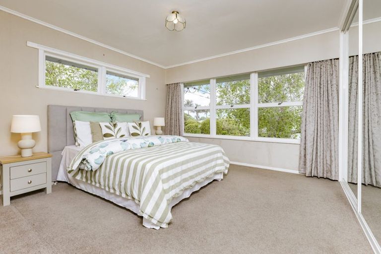 Photo of property in 76b Great South Road, Manurewa, Auckland, 2102