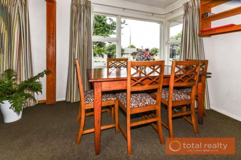 Photo of property in 43 West-watson Avenue, Hillmorton, Christchurch, 8025