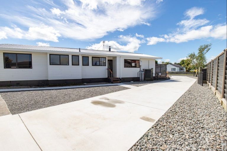 Photo of property in 20 Miller Place, Ngatea, 3503