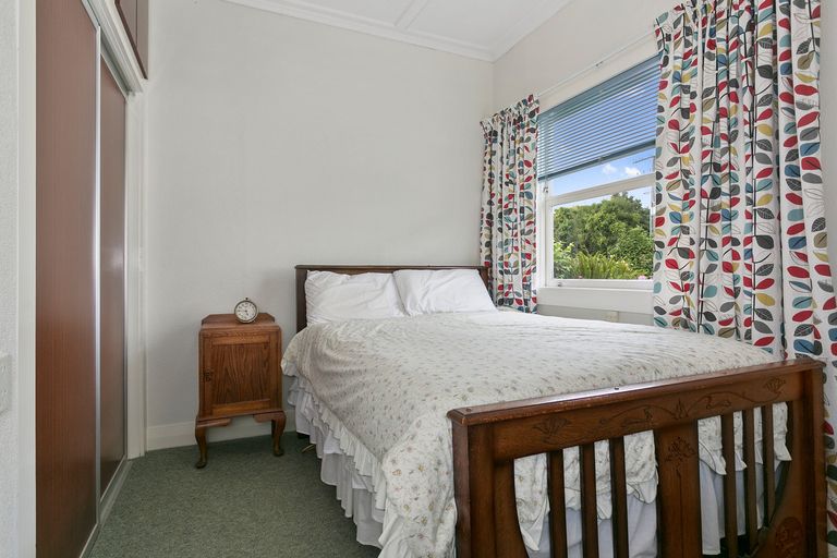 Photo of property in 2 College Street, Te Awamutu, 3800
