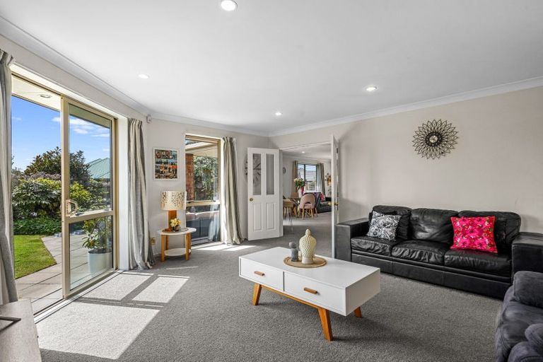 Photo of property in 2 Glencullen Drive, Casebrook, Christchurch, 8051