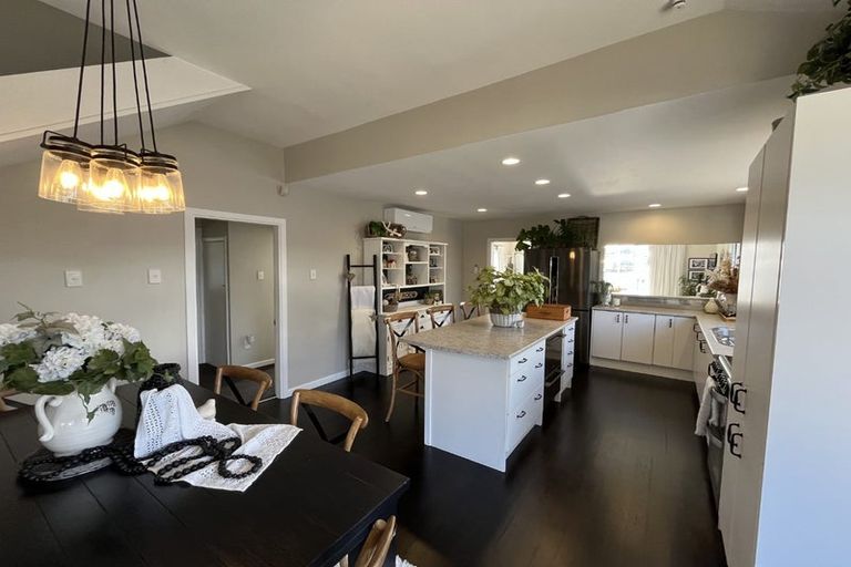 Photo of property in 101 Fraser Street, Wainuiomata, Lower Hutt, 5014