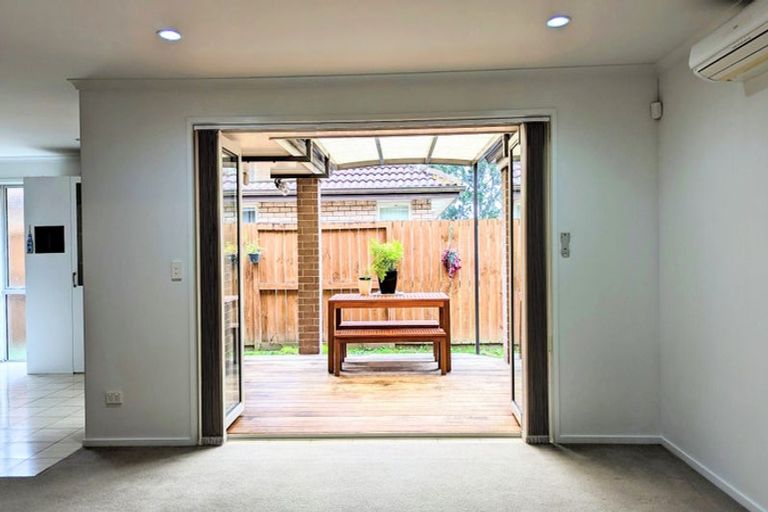 Photo of property in 18 Edgeview Crescent, Fitzroy, Hamilton, 3206